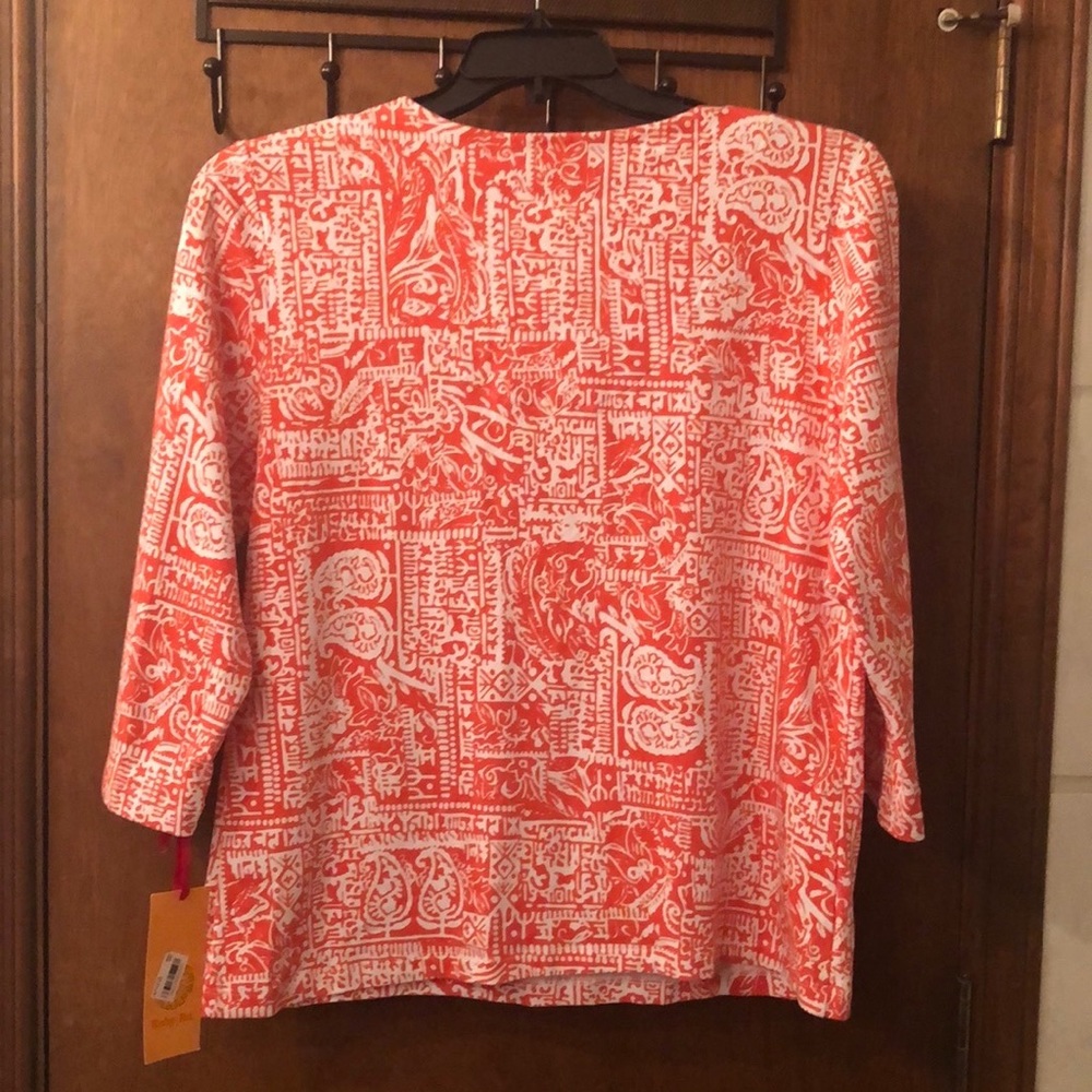 NWT Ruby Rd. Top - Picture 2 of 5